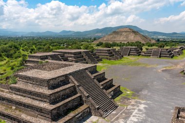 Ay Piramidi. Teotihuacan