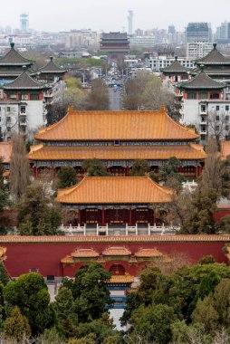 27 Mart 2019: Jinshang Parkı Davul Kulesi 'ne bakıyor. Pekin, Çin 