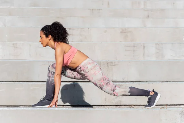 Latin American Woman Jogger Stretching Outdoors Urban Park — Stock Photo, Image