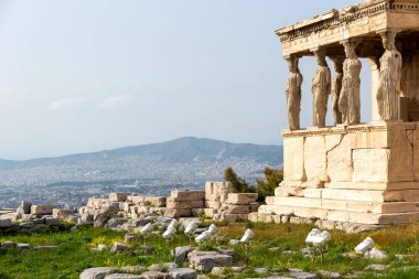 Yunanistan 'ın Akropolis kentindeki Echtheion Tapınağı Süvarilerinin verandası