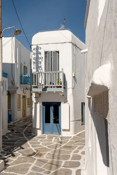 Mykonos Vista Rua Ilha Com Casas Brancas Azuis Cyclades Grécia — Fotografia de Stock