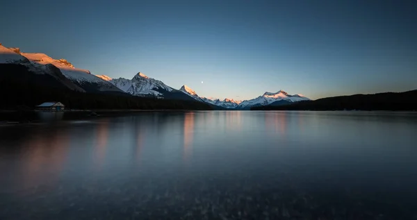 Pôr Sol Lago Maligne Jasper — Fotografia de Stock