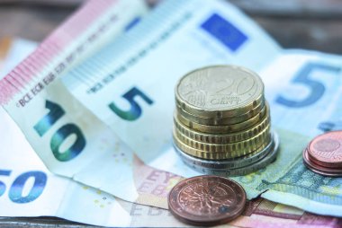 Euro parası. Avro nakit geçmişi. Euro Para Banknotları