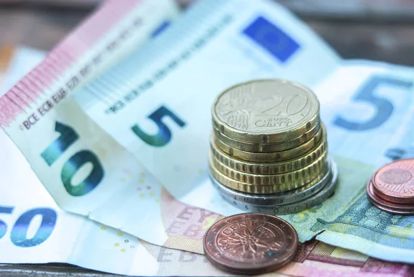 Euro parası. Avro nakit geçmişi. Euro Para Banknotları