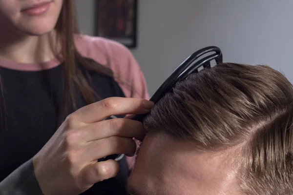 Close Master Hairdresser Does Hair Styling Bearded Guy Combed His — Stock Photo, Image