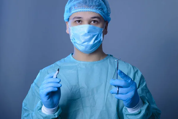 Close Portret Van Een Blanke Arts Een Steriel Pak Masker — Stockfoto