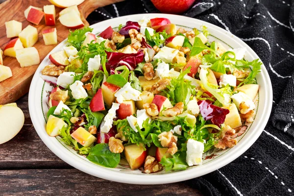 Light Fresh Home made fruit apple salad with walnuts, vegetables, feta cheese — Stock Photo, Image
