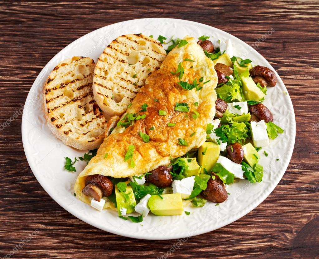 Beyaz Peynirli Omlet Beyaz Peynirli Omlet