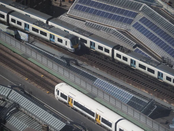 Three electric trains seen from above in London — Stockfoto