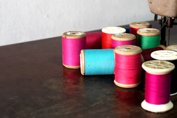 Colorful bobbins of thread — Stock Photo, Image