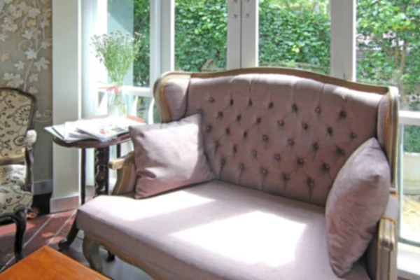 Vintage fotel w pokoju dziennym — Zdjęcie stockowe