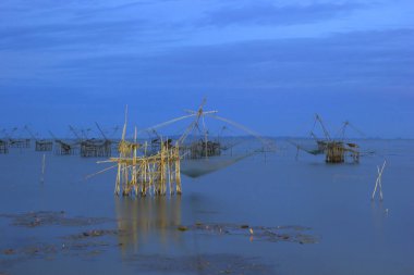 Tayland 'ın Phatthalung ilindeki balıkçı köyünün manzarası
