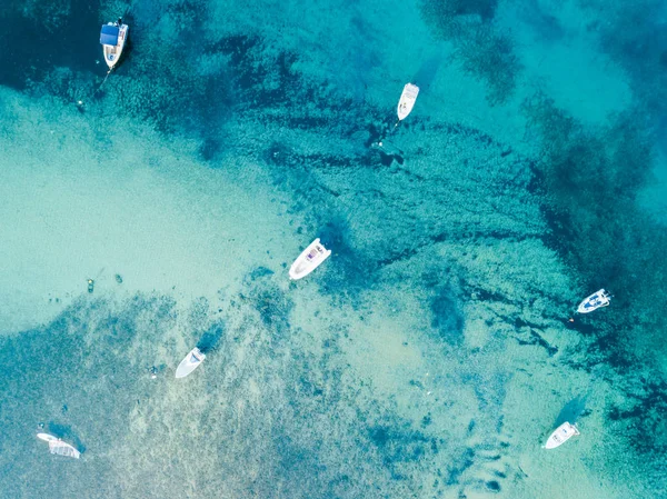 Luchtfoto van de boten in de zee — Stockfoto