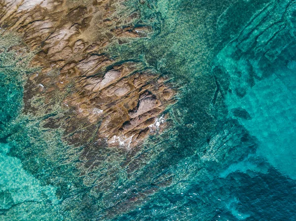 Aerial view of the sea and the rock — Stock Photo, Image