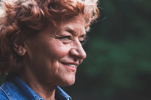 Portrait Happy Fifty Year Old Woman Outdoors — Stock Photo, Image