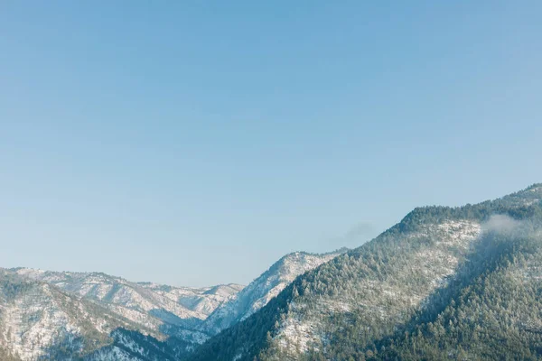 Bela Paisagem Nas Montanhas Dia Ensolarado Inverno — Fotografia de Stock