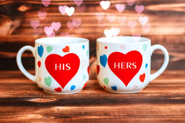 Close Shot Cups His Hers Signs Valentines Day Background — Stock Photo, Image