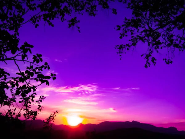 Piękna Sceneria Kolorowym Niebem — Zdjęcie stockowe
