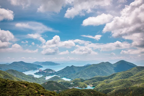 Berg landskap av Hong Kong södra, höst — Stockfoto