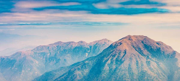 Dağ ve tepe Asya — Stok fotoğraf