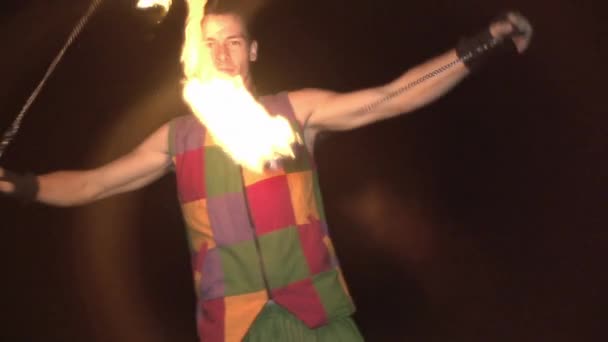 Guy Indian Sea Sunset Playing Fire Juggling — Stock Video