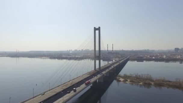 Kiew Stadt Flug Über Die Stadt South Bridge Quadrocopter Shooting — Stockvideo