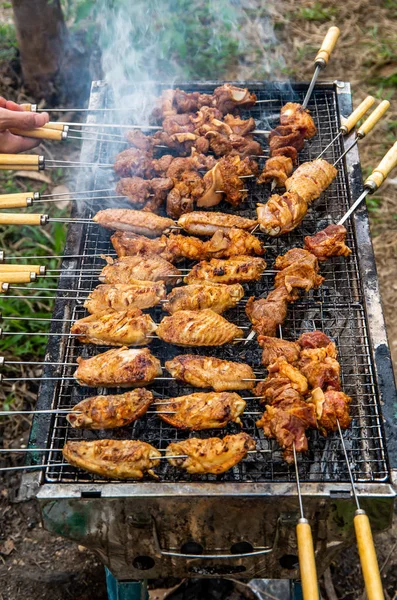 Délicieuses Ailes Poulet Grillées Extérieures — Photo