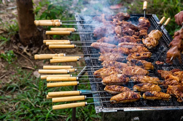 Délicieuses Ailes Poulet Grillées Extérieures — Photo