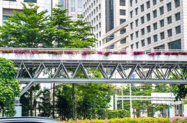 Guangzhou şehrindeki yaya köprüleri