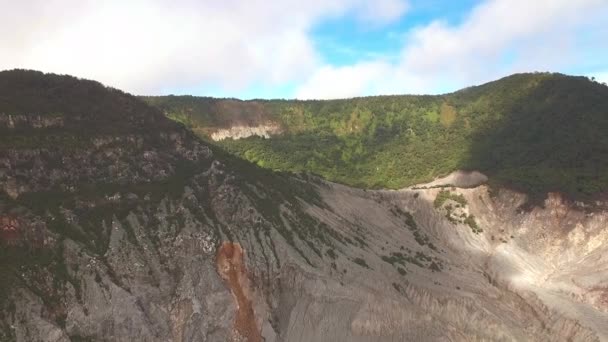 Tangkuban Perahu aerial — Stock Video