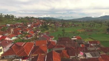 Bahçeli Ciwidey köyünün havadan görünümü