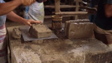 El ile kil çatı kiremit fabrikasında çalışmaya kapatın