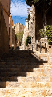 Capdepera Kalesi 'ne çıkan merdivenler