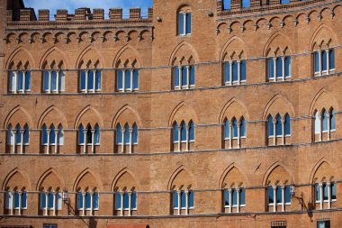 Siena 'daki Piazza del Campo