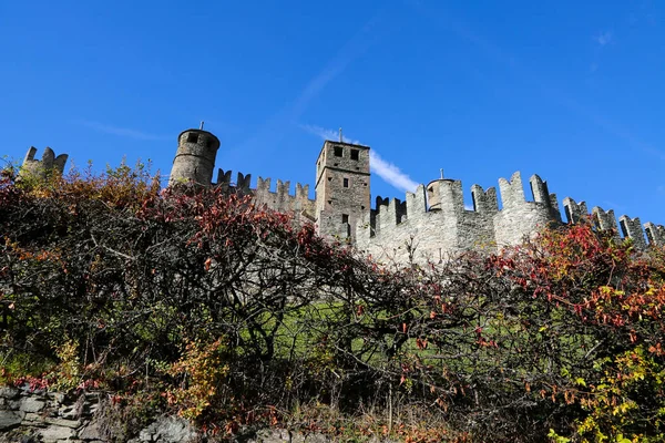 Château de Fenis dans la vallée d'Aoste — Photo