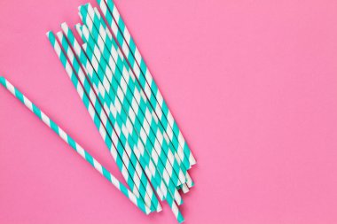 Grup kokteyller için karton borular