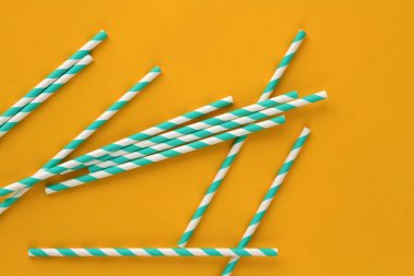 Grup kokteyller için karton borular