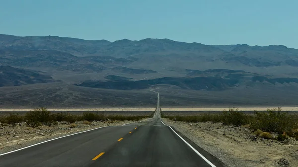 Úton Death Valley Nemzeti Park Felé Állami Autópálya Nem 190 — Stock Fotó