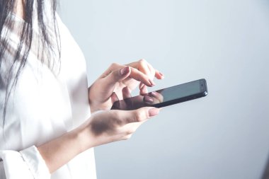 kadın el akıllı telefon