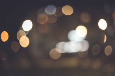 Sokak arkaplanındaki renkli bokeh .