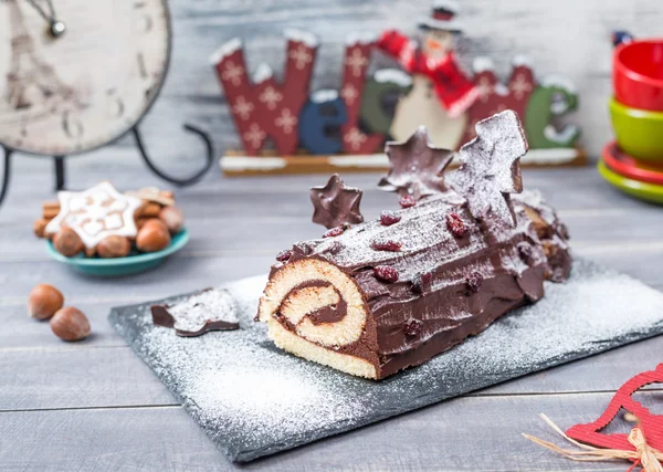 Torte Bush de Noel Natale Log on Capodanno sfondo — Foto Stock