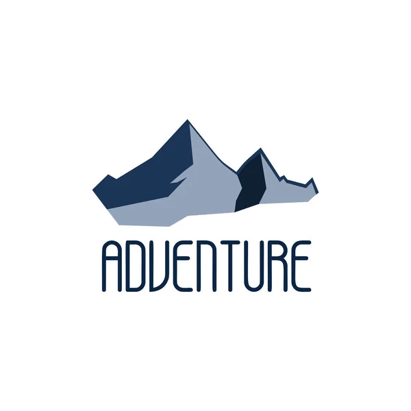 Montaña aventura y expedición logotipo insignias colecciones. vector emblemas de viaje — Vector de stock