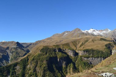 Beautiful mountain landscape on a Sunny day. the Caucasus mountain range. Georgian military road. Georgia