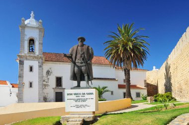 Portekiz, Sines 'te Dom Vasco da Gama Heykeli.