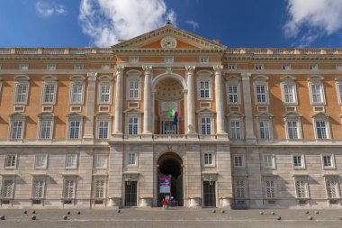 Caserta Kraliyet Sarayı, Güney İtalya.