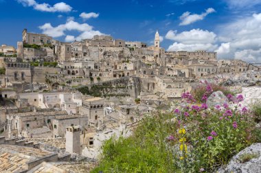 İtalya 'nın Matera kentine panoramik manzara.