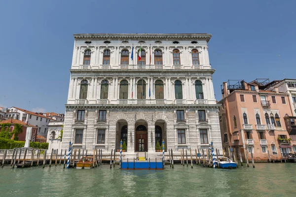 Palazzo Corner, Grand Canal, San Marco, Veneza, Itália . — Fotografia de Stock