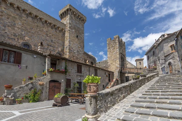 Bolénai vár (Castello Rocca Monaldeschi) Viterbo. — Stock Fotó