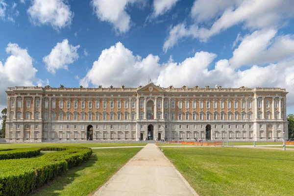 Palácio Real de Caserta, sul da Itália . — Fotografia de Stock