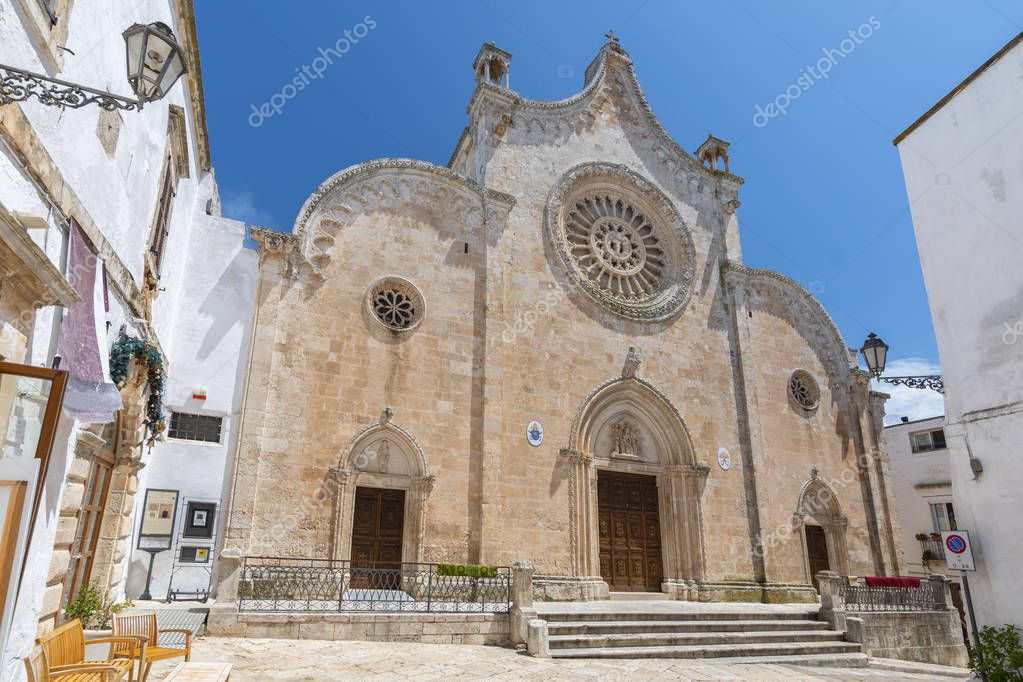 Catedral de Ostuni en Ostuni, provincia de Brindisi, Apulia, Italia. 2023